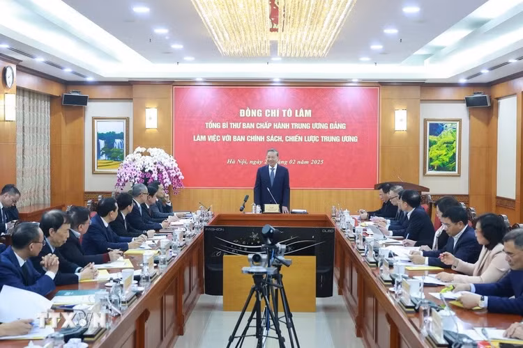 Tổng Bí thư Tô Lâm làm việc với Ban Chính sách, chiến lược Trung ương