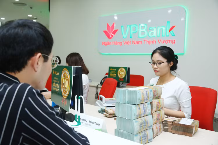 Khảo sát của Ngân hàng Nhà nước cho biết, 82,6% tổ chức tín dụng kỳ vọng lợi nhuận trước thuế năm 2023 tăng trưởng dương so với năm 2022 Ảnh: Tiên Giang