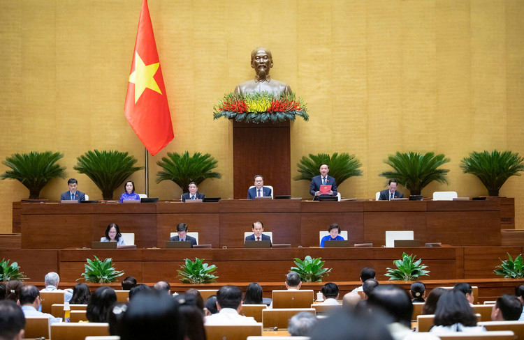 Phó Chủ tịch Quốc hội Nguyễn Khắc Định điều hành phiên họp sáng 14/5