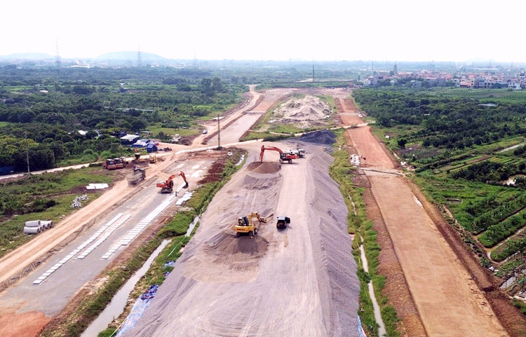 Thủ tướng yêu cầu đẩy nhanh tiến độ các công trình, dự án trọng điểm, quan trọng quốc gia...
