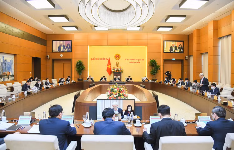 Toàn cảnh Phiên họp