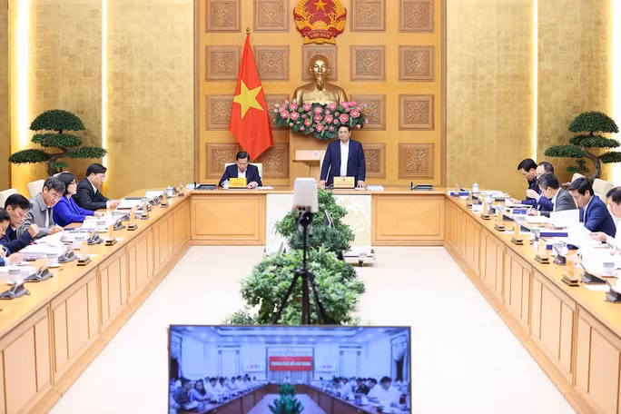 Thủ tướng Chính phủ Phạm Minh Chính chủ trì Hội nghị xây dựng cơ chế, chính sách đặc thù cho TP.HCM ngày 27/2. Ảnh: VGP.