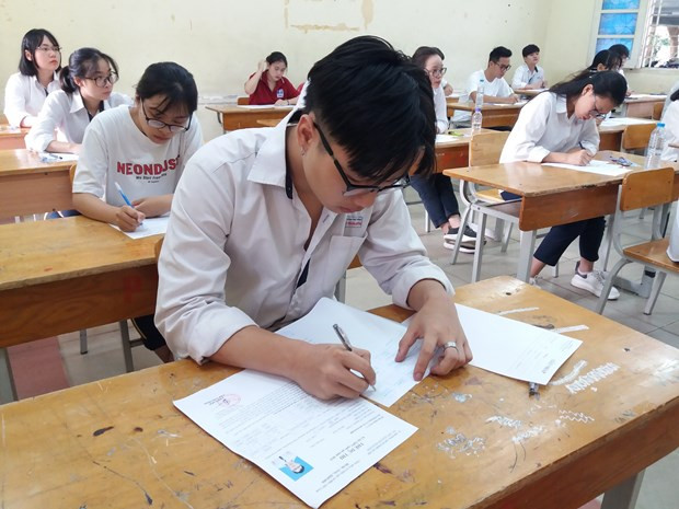Thí sinh dự thi Trung học phổ thông quốc gia năm 2019. Ảnh: Vietnam+