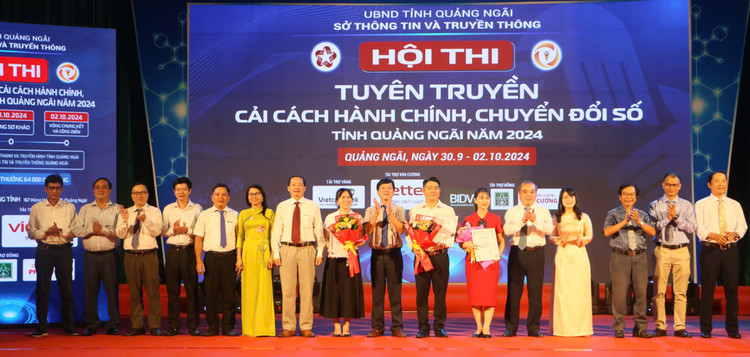 Nhiều mô hình, cách thức về tuyên truyền chuyển đổi số tại Quảng Ngãi hướng đến phổ cập công nghệ làm nền tảng cho xây dựng chính quyền số và đô thị thông minh tại tỉnh này