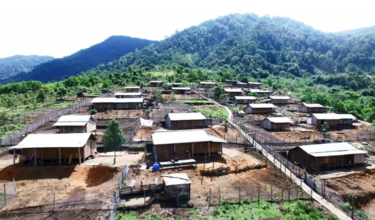 Quyết tâm đến 31/10/2025 cơ bản hoàn thành xóa nhà tạm, nhà dột nát trên cả nước