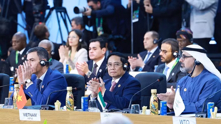 Thủ tướng Phạm Minh Chính dự và phát biểu tại Phiên thảo luận “Cuộc chiến chống đói nghèo.