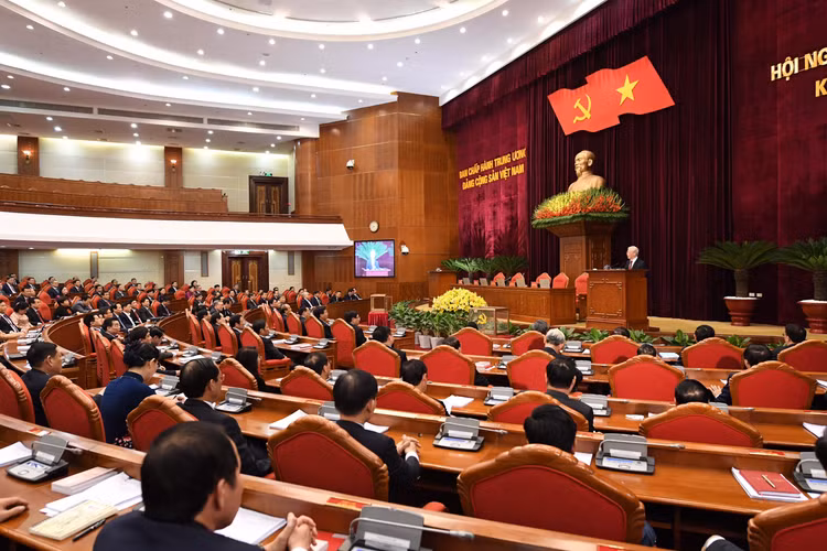 Hội nghị lần thứ 2 Ban Chấp hành Trung ương Đảng khoá XIII đã hoàn thành toàn bộ nội dung, chương trình đề ra và bế mạc vào sáng 9/3