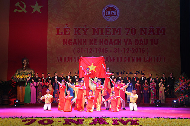 Tuổi trẻ ngành Kế hoạch và Đầu tư chào mừng 70 năm thành lập Ngành 8