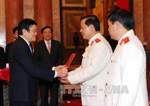  Trao quyết định bổ nhiệm Kiểm sát viên Viện Kiểm sát nhân dân tối cao ảnh 1