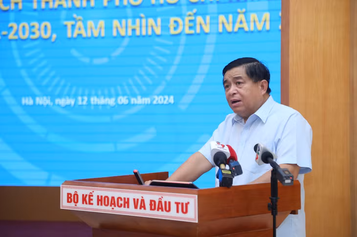 Bộ trưởng Nguyễn Chí Dũng phát biểu khai mạc tại Phiên họp thẩm định