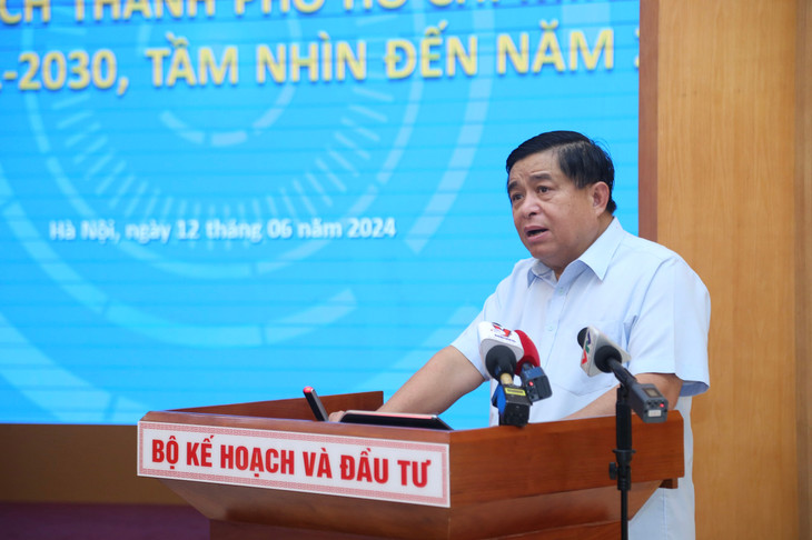 Bộ trưởng Nguyễn Chí Dũng phát biểu khai mạc tại Phiên họp thẩm định