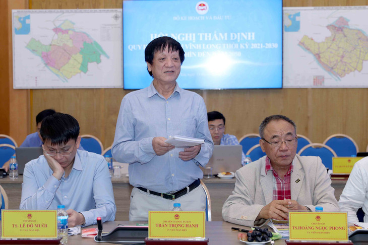 PGS.TS.KTS Trần Trọng Hanh phát biểu tại Hội nghị. Ảnh: Đức Trung