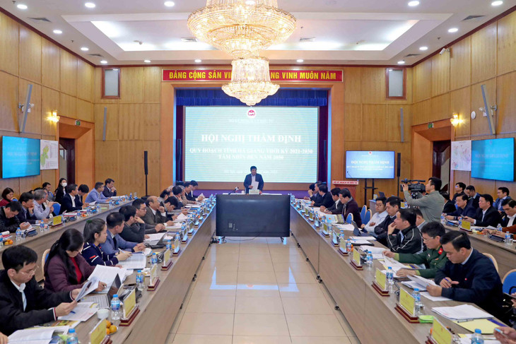 Toàn cảnh Phiên họp thẩm định Quy hoạch tỉnh Hà Giang thời kỳ 2021 - 2030, tầm nhìn đến năm 2050. Ảnh: Đức Trung Toàn cảnh Phiên họp thẩm định Quy hoạch tỉnh Hà Giang thời kỳ 2021 - 2030, tầm nhìn đến năm 2050. Ảnh: Đức Trung