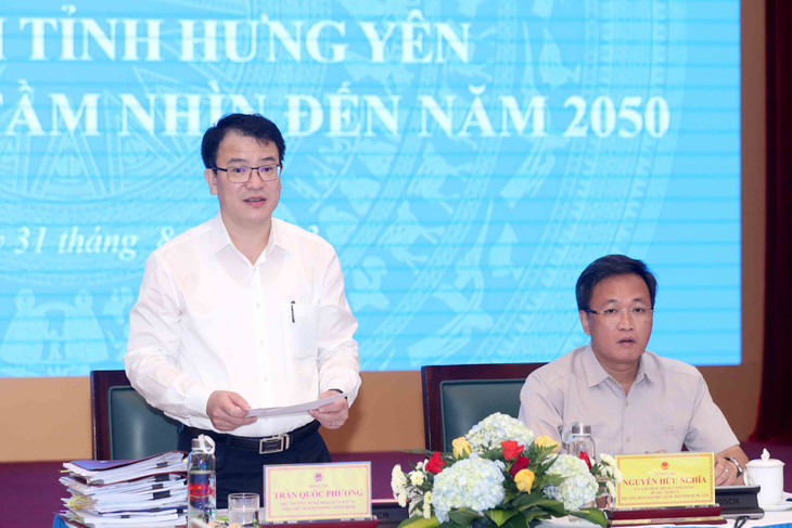 Thứ trưởng Trần Quốc Phương chủ trì Phiên họp thẩm định Quy hoạch tỉnh Hưng Yên thời kỳ 2021 - 2030, tầm nhìn đến 2050. Ảnh: Đức Trung Thứ trưởng Trần Quốc Phương chủ trì Phiên họp thẩm định Quy hoạch tỉnh Hưng Yên thời kỳ 2021 - 2030, tầm nhìn đến 2050. Ảnh: Đức Trung