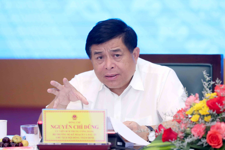 Bộ trưởng Bộ Kế hoạch và Đầu tư Nguyễn Chí Dũng chủ trì Phiên họp thẩm định (Ảnh: Đức Trung) Bộ trưởng Bộ Kế hoạch và Đầu tư Nguyễn Chí Dũng chủ trì Phiên họp thẩm định (Ảnh: Đức Trung)