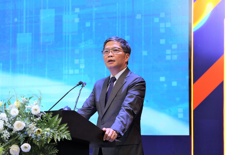 Ông Trần Tuấn Anh, Ủy viên Bộ Chính trị, Trưởng ban Kinh tế Trung ương phát biểu tại Diễn đàn. Ảnh: Thành Trung Ông Trần Tuấn Anh, Ủy viên Bộ Chính trị, Trưởng ban Kinh tế Trung ương phát biểu tại Diễn đàn. Ảnh: Thành Trung