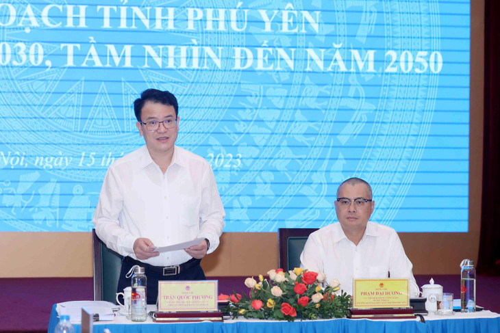 Thứ trưởng Trần Quốc Phương phát biểu tại Phiên họp. Ảnh Đức Trung