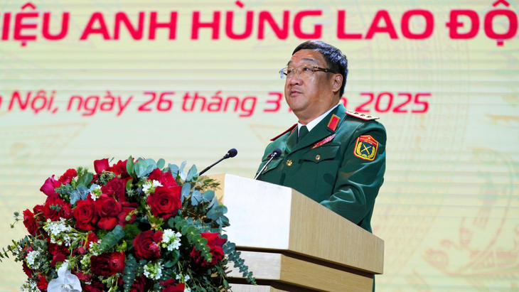 Thứ trưởng Bộ Quốc phòng, Thượng tướng Phạm Hoài Nam đặc biệt nhấn mạnh những nhiệm vụ trọng tâm mới trong sự nghiệp xây dựng và bảo vệ Tổ quốc đối với Tổng công ty cổ phần Công trình Viettel