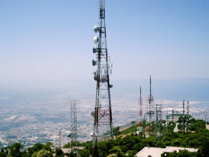 Những công trình viễn thông đầu tiên của Viettel Construction đã trở thành cột mốc quan trọng, góp phần đánh dấu sự trưởng thành của ngành viễn thông nước nhà. Nguồn: Viettel Construction (tư liệu trước năm 2021)