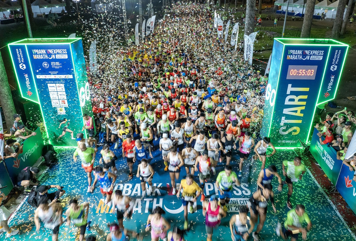 Phong trào chạy bộ tại Việt Nam phát triển nhanh chóng Phong trào chạy bộ tại Việt Nam phát triển nhanh chóng