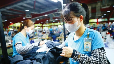 Nửa đầu tháng 1/2026, kim ngạch xuất khẩu hàng hóa của Việt Nam đạt 18,05 tỷ USD, tăng 9,6% so với cùng kỳ năm 2025. Ảnh: Lê Tiên