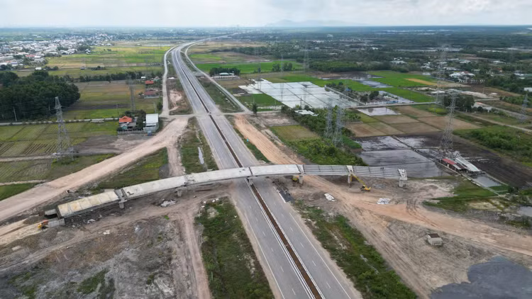 UBND tỉnh Bình Phước đang giao Sở Tài chính chủ trì, phối hợp với Ban QLDA ĐTXD tỉnh giải quyết các nội dung kiến nghị theo quy định. Ảnh: Như Nguyệt.