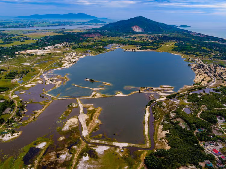 Mỏ sắt Thạch Khê (ảnh: BHT)
