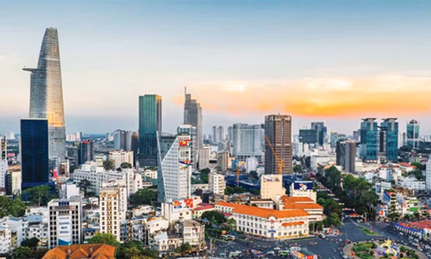 Thị trường bất động sản TP HCM bị đánh giá tiềm ẩn nhiều bất ổn trong 5 tháng đầu năm. Ảnh: C.H