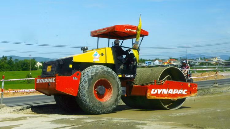 Điểm tin kế hoạch lựa chọn nhà thầu một số gói thầu lớn ngày 19/04