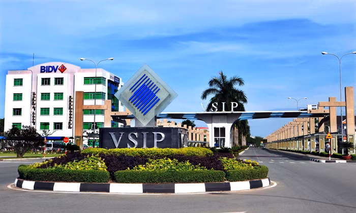 Năm 2016, Bình Dương sẽ hạn chế việc cấp phép đầu tư sản xuất ngoài khu công nghiệp. Ảnh: Mai Xuân
