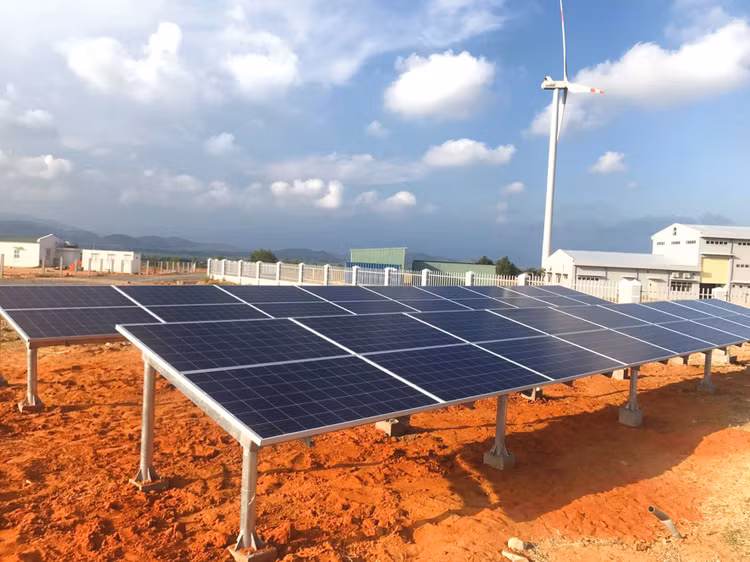 Các dự án điện mặt trời có công suất nhỏ hơn hoặc bằng 50 MWp sẽ được bổ sung vào Quy hoạch phát triển điện lực. Ảnh: Bùi Văn Thịnh