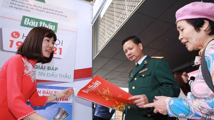 Báo Đấu thầu là cơ quan báo chí có nhiều thông tin định hướng tốt cho dư luận, cho các chủ đầu tư, bên mời thầu, các cơ quan liên quan tham gia vào quá trình mua sắm công. Ảnh: Lê Tiên
