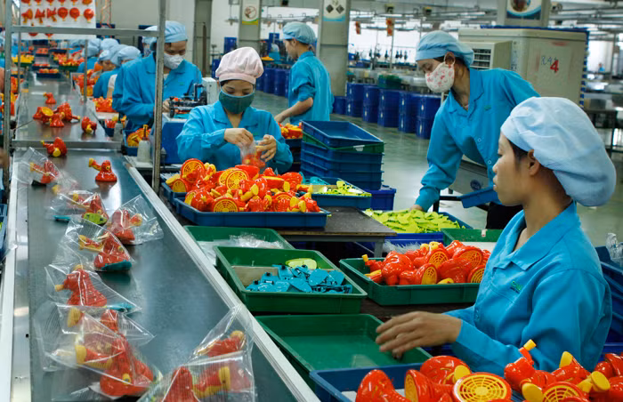 Các nghị định hướng dẫn Luật Đầu tư và Luật Doanh nghiệp được yêu cầu phải đảm bảo chất lượng để góp phần thúc đẩy sản xuất kinh doanh của doanh nghiệp. Ảnh: Lê Tiên