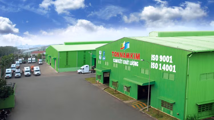 Công ty CP Thép Nam Kim lỗ ròng gần 102 tỷ đồng trong quý I/2019. Ảnh: Nam Kim