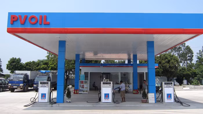 Hoạt động kinh doanh của PVOil có thể khởi sắc hơn trong thời gian tới khi giá dầu hồi phục. Ảnh: Nguyễn Minh