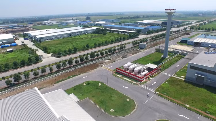 Thời gian tới, Hà Nam ưu tiên thu hút các dự án FDI thuộc lĩnh vực công nghiệp hỗ trợ, công nghiệp chế biến, chế tạo sử dụng công nghệ tiên tiến và thân thiện với môi trường. Ảnh: Nhã Chi