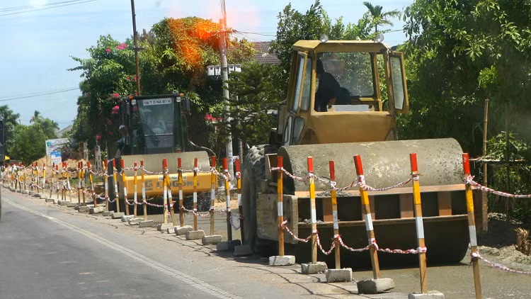 Điểm tin kế hoạch lựa chọn nhà thầu một số gói thầu lớn ngày 20/3