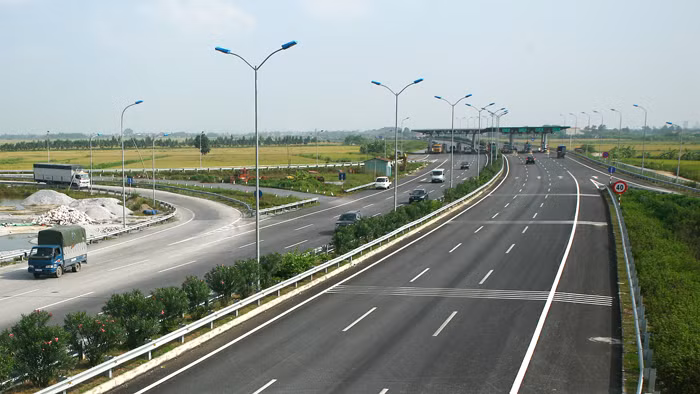 Những dự án PPP giao thông được triển khai trong thời gian qua còn nhiều tồn tại. Ảnh: Nhã Chi