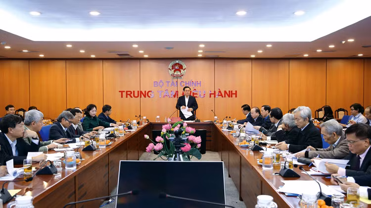 Phó Thủ tướng Chính phủ Vương Đình Huệ chủ trì cuộc họp thường kỳ quý IV/2019 của Hội đồng tư vấn chính sách, tài chính, tiền tệ quốc gia. Ảnh: Bích Thảo