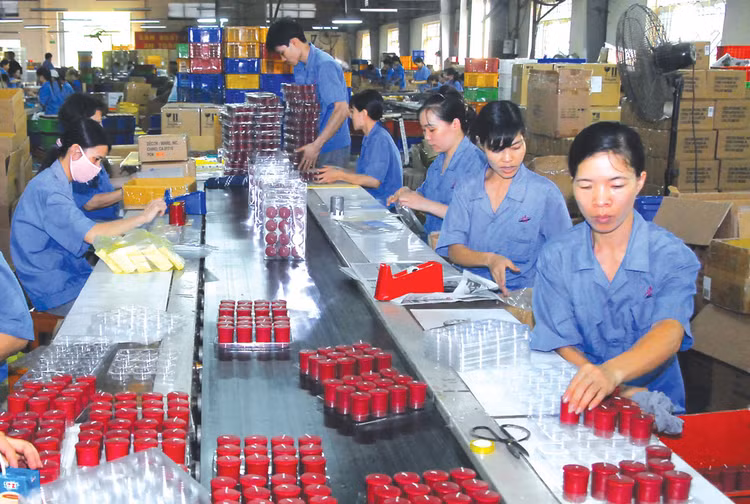 Quy định về điều kiện kinh doanh vẫn đang tạo rào cản bất hợp lý, gây khó khăn cho doanh nghiệp đang hoạt động. Ảnh: Nhã Chi