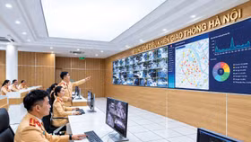 Đề án được triển khai nhằm hình thành hệ thống quản lý, giám sát, xử lý vi phạm và điều hành giao thông trên phạm vi toàn quốc, từng bước xây dựng nền tảng dữ liệu giao thông quốc gia. Ảnh: Thu Hằng