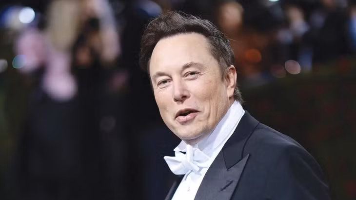 Tỷ phú Elon Musk