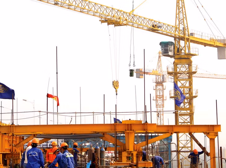 Công tác giải ngân nguồn vốn đầu tư công thường tăng tốc trong nửa cuối năm, đặc biệt là quý cuối cùng của năm. Ảnh: Nhã Chi