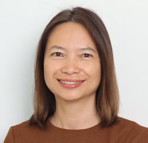 Bà Phan Vân Hà