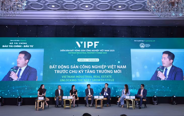 bds-cn-viet-nam-truoc-chu-ky-tang-truong-moi.jpg