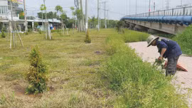 Dự án Nâng cấp, cải tạo vỉa hè đường Duyên Hải (từ đường Lê Hùng Yên đến chợ Cần Giờ) được khắc phục các khu vực có tình trạng nứt, ổ gà, nứt gãy. Ảnh: Hải An