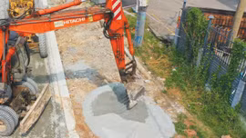 Gói thầu Thi công xây lắp thuộc Dự án Cải tạo, chỉnh trang, bê tông hóa các tuyến đường, hẻm trên địa bàn phường Trung Mỹ Tây (TP.HCM) có giá dự toán 59,687 tỷ đồng