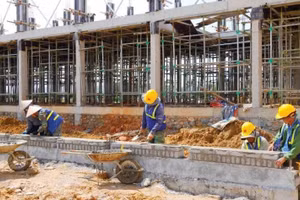 Điểm tin kế hoạch lựa chọn nhà thầu một số gói thầu lớn ngày 24/8/2026
