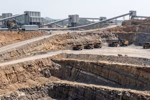 Lào Cai chấp thuận nhà đầu tư khai thác mỏ apatit Tam Đỉnh - Làng Phúng