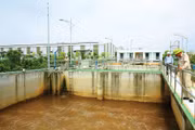 Gói thầu Xây lắp + thiết bị; thí nghiệm cọc có giá 155,6 tỷ đồng, thuộc Dự án Xây dựng Nhà máy Xử lý nước thải TP. Vĩnh Yên, giai đoạn II. Ảnh minh họa: Tiên Giang